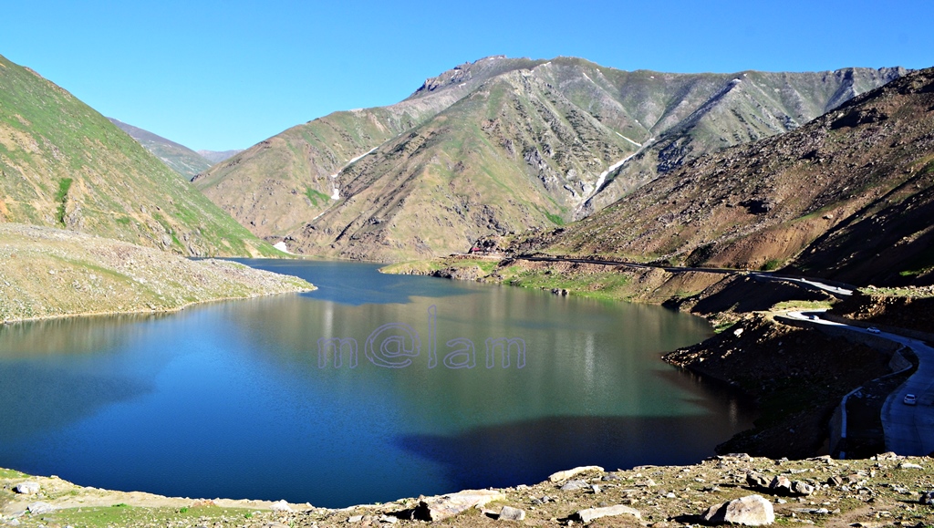 Lulusar Lake
